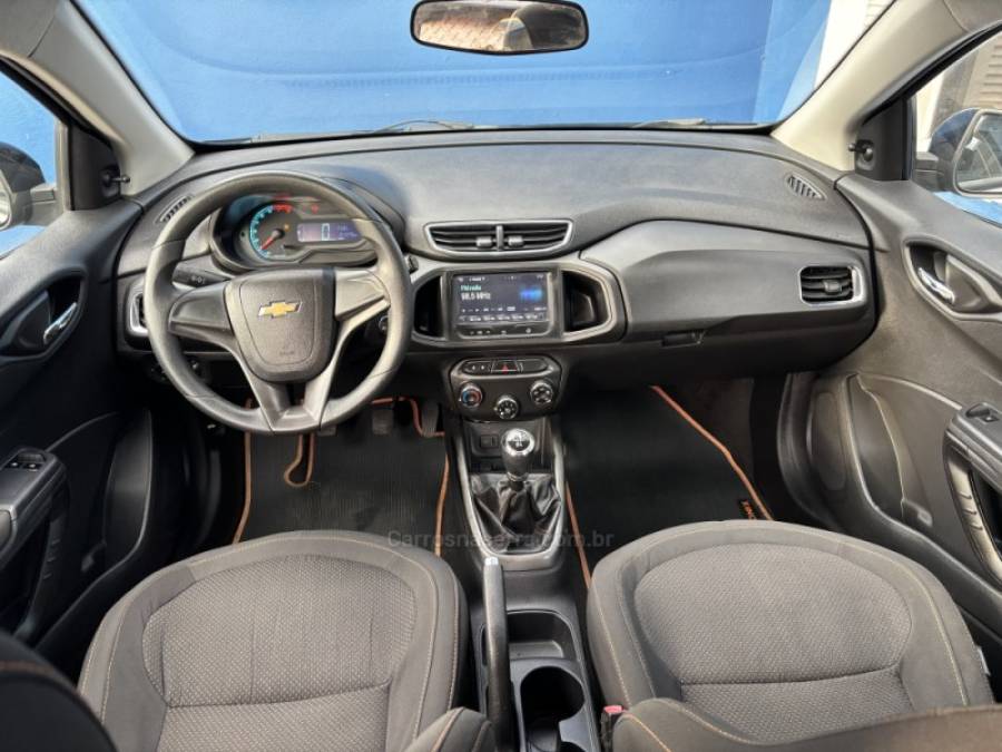 CHEVROLET - ONIX - 2013/2013 - Preta - R$ 42.900,00