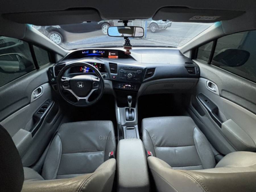 HONDA - CIVIC - 2014/2015 - Cinza - R$ 78.900,00