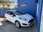 FORD - FIESTA - 2014/2015 - Branca - R$ 49.900,00