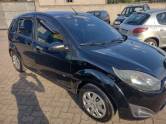 FORD - FIESTA - 2013/2014 - Preta - R$ 30.500,00