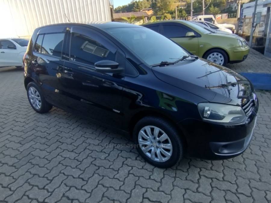 VOLKSWAGEN - FOX - 2012/2013 - Preta - R$ 35.000,00