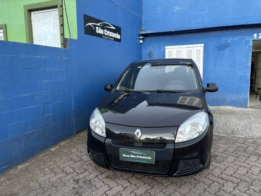 RENAULT - SANDERO - 2013/2013 - Preta - R$ 29.900,00